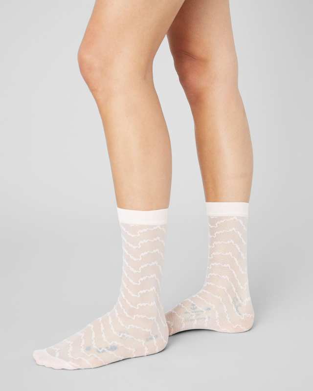 Mila Ruffle Socks